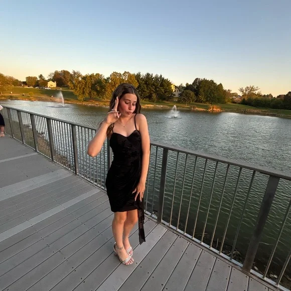 BCX Black Ruched Mini HOMECOMING/cocktail Dress Size XS - Picture 1 of 13